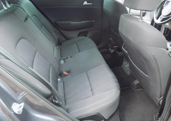 Kia Sportage cena 87900 przebieg: 30200, rok produkcji 2018 z Myszków małe 352